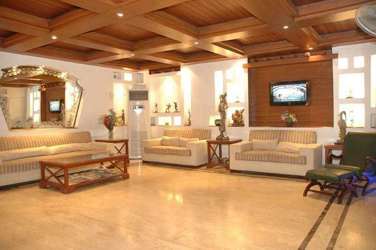 Hotel Emperor Palms New Delhi Exterior photo