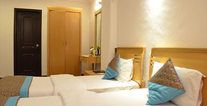 Hotel Emperor Palms New Delhi Exterior photo